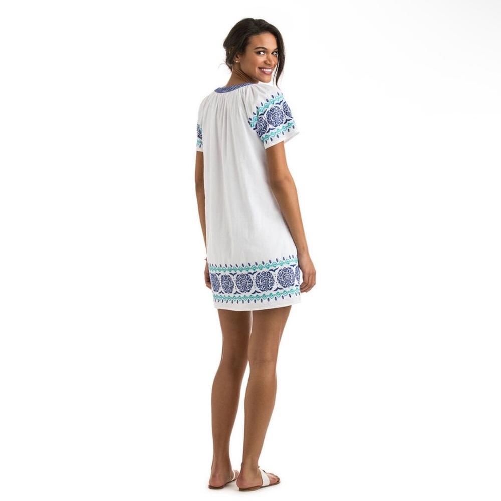 Vineyard Vines Medallion Popover White & Blue Dress Size XSmall - Picture 3 of 15
